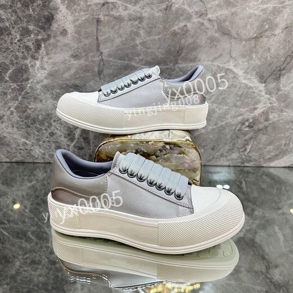 

2023designer quality classics flat sneaker casual shoes leather white letter overlays fashion platfnorm sneakers, Black