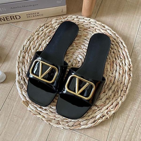 

2023 summer new fashion casual letter slipper fashion one word slippers outwear couple b home, Black