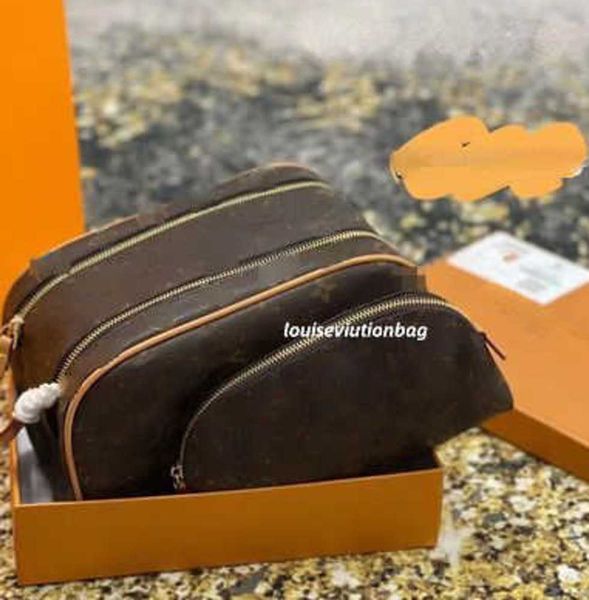 

stuff sacks makeup women's fashion classic versatile portable high-beauty travel card holders trend large makeup bag storage bag