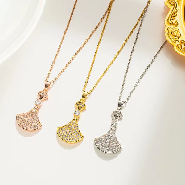 

18k Gold necklace New luxury diamond-encrusted small skirt necklace female fan skirt pendant necklace full of diamonds high-grade Girls' gift wholesale