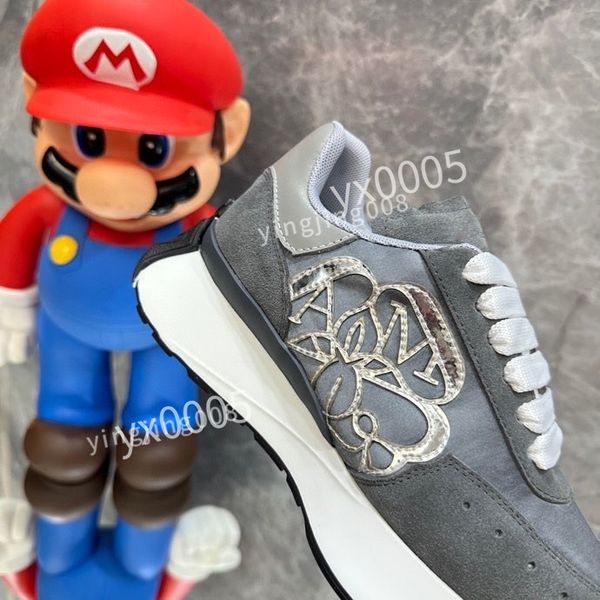 

man woman brand designer classics flat sneaker casual shoes leather white letter overlays fashion platfnorm sneakers, Black