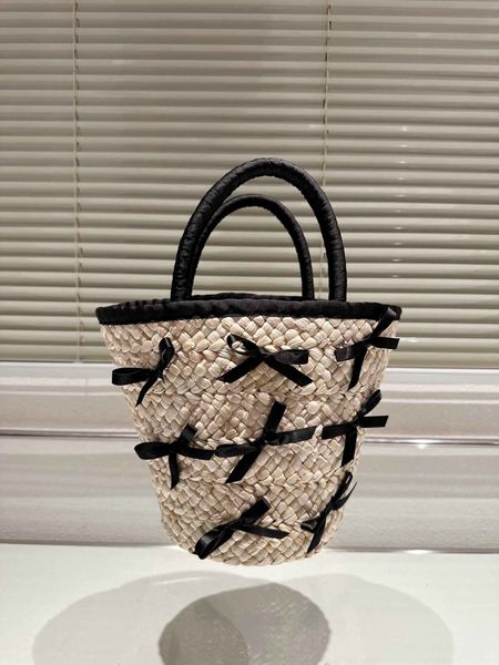 

beach bags luxury designer fashion straw handbags bow decoration for summer vacation large capacity shopping tote