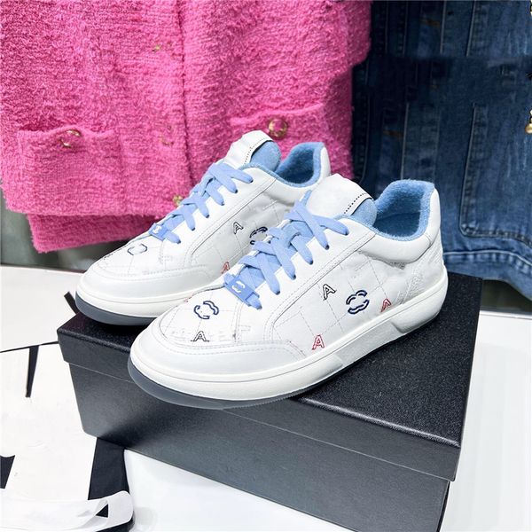 

luxury design bowling shoes 2023 channel fashion couple leather canvas comfortable elegant student sports running shoes casual coaching shoe