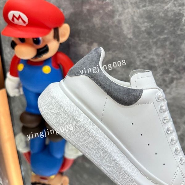 

new summmer classics brand fashion casual shoes woman canvas shoes leather black sole sneakers