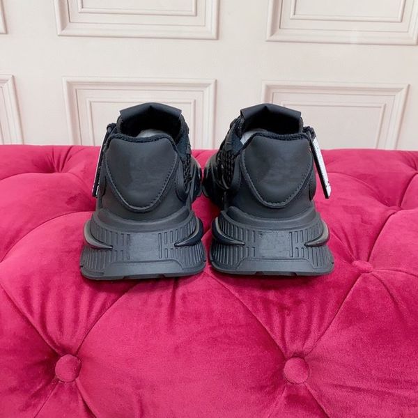 

new mens classics brand casual shoes leather lace-up sneaker running trainers letters shoes flat printed gym sneakers2023, Red;white