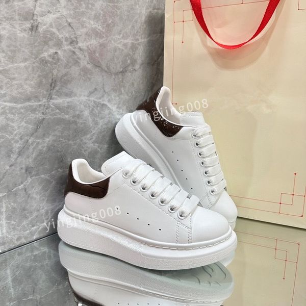 

2023classics luxury designer man tennis shoes canvas man canvas shoes green and red web stripe rubber sole stretch cotton low platform sneak, Black