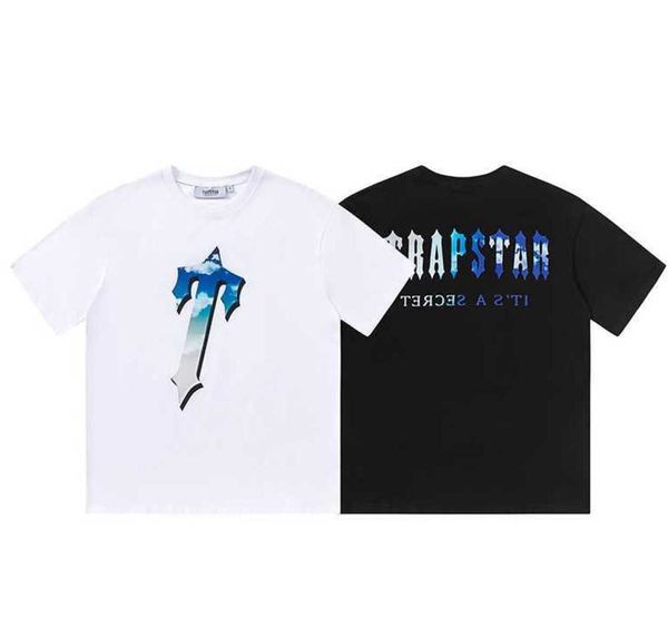 

designer fashion clothing tshirt tees trapstar blue sky white cloud big t letter printing short sleeve street trend loose relaxed mens pure, White;black