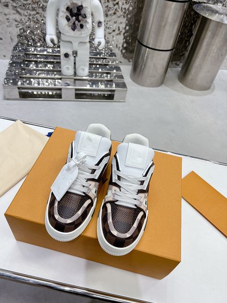 

2023 luxury designer woman's shoe leather lace up mens fashion platform sneakers white black mens womens 0607