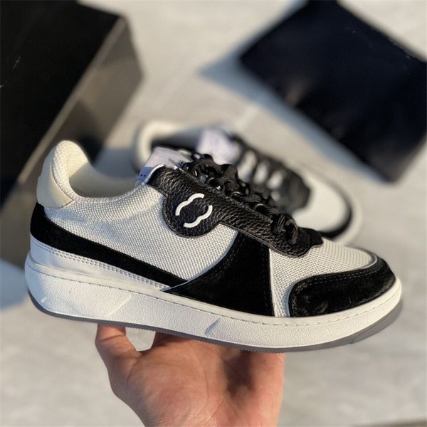 

luxury design bowling shoes 2023 channel fashion couple leather canvas comfortable elegant student sports running shoes casual coaching shoe