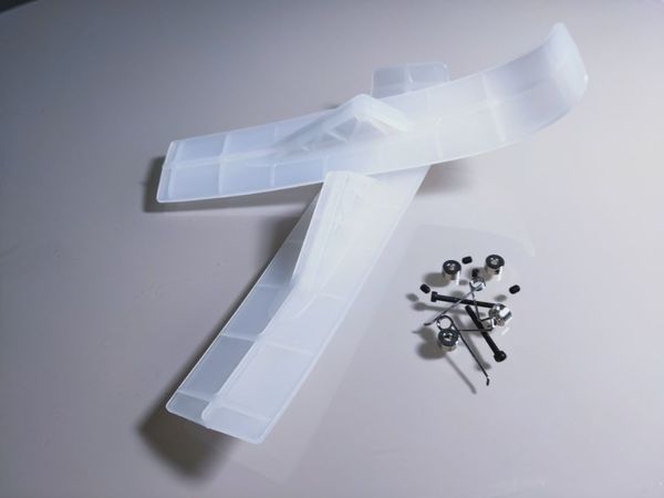 

white rc snow ski kit for airplane model hobby