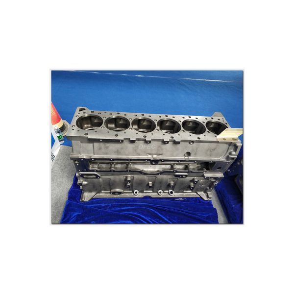 

diesel engine parts qsx15 cylinder block 4376170