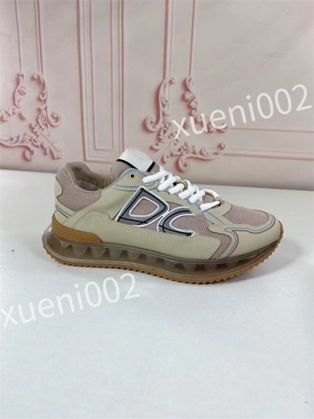 

2023 new luxury fashion designer shoe lightweight lace-up breathable casual sneakers business leisure walking loafers, Black