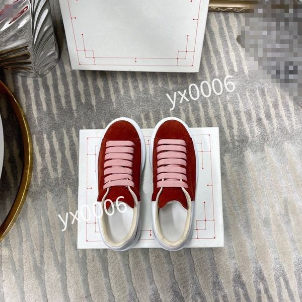 

mans quality fashion classics sneaker casual shoes trainers dress shoes leather breathable open for change outdoor sports sneakers, Black