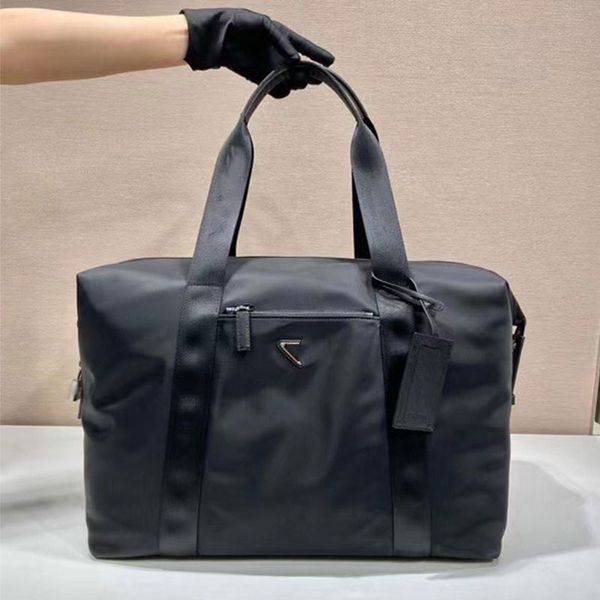 

designer lightweight travel bag new large capacity canvas waterproof travel bag for men and women business travel clothing storage bag yoga