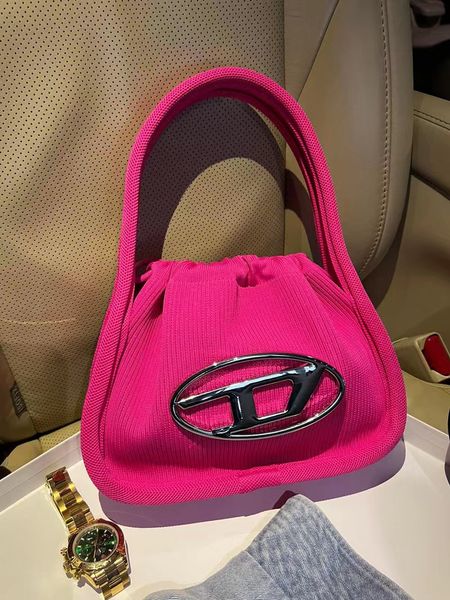 

2023 new explosive jingle draw rope armpit knitting handbag manufacturers direct sales