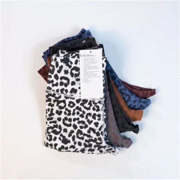 

lulus yoga new yoga suit camouflage pattern yoga pants for exercise fitness yogas night running and can be worn externally with a nude cropp