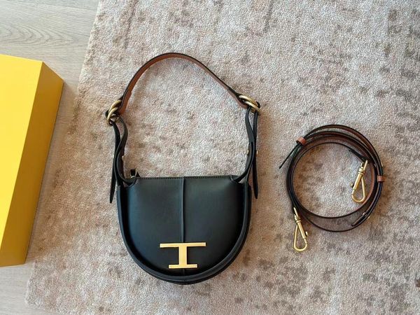 

moon goddess t-shaped metal buckle original mold opening customized hardwarecomes with two shoulder straps shoulder bag