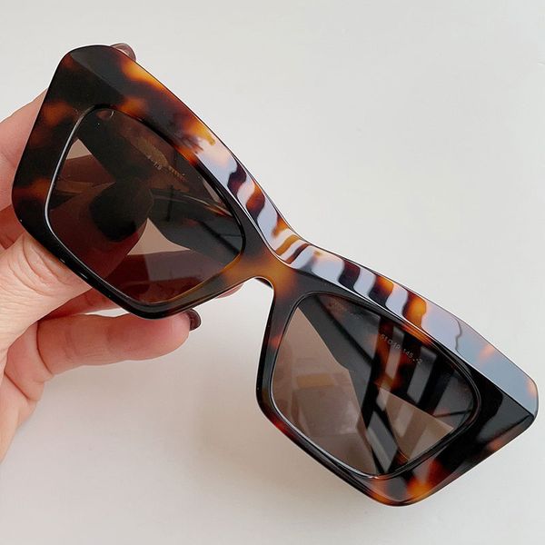 

cateye shaped acetate sunglasses luxury designer women sunglasses classic brown havana international fit 100% uva/uvb protection 40036, White;black