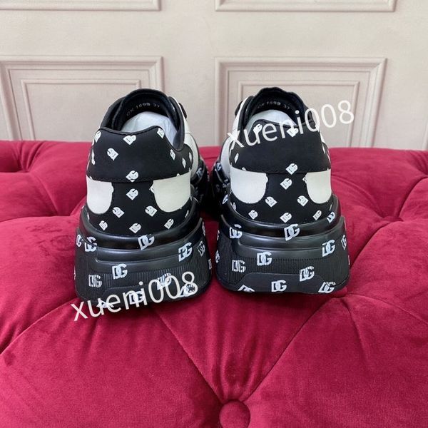 

new womens classics brand casual shoes leather lace-up sneaker running trainers letters woman shoes flat printed gym sneakers2023, Red;white