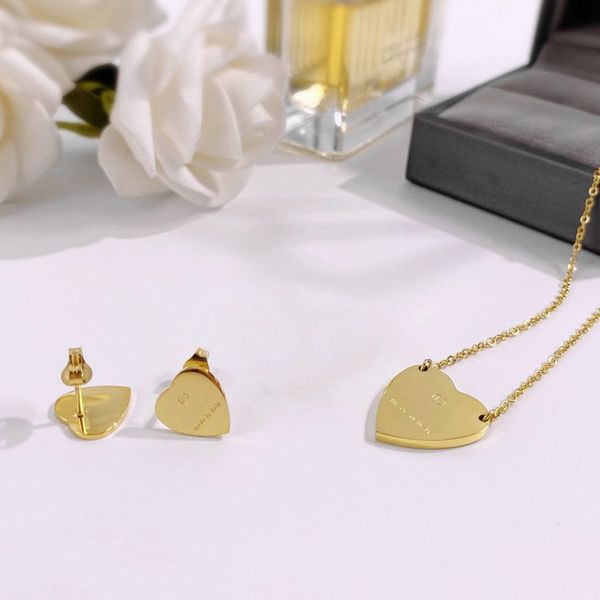 

europe fashion jewelry sets women lady titanium steel 18k plated gold earrings necklaces sets with g letter heart pendant, Silver