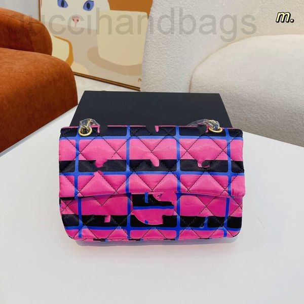 

france womens classic shoulder bags flap 20c 19 series bags quilted matelasse chain crossbody lareg capacity famous luxury designers handbag