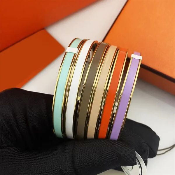 

2023 new designer bangle luxury brand enamel bracelets men and women fashion bracelets everyday accessories party wedding valentine's d, Black