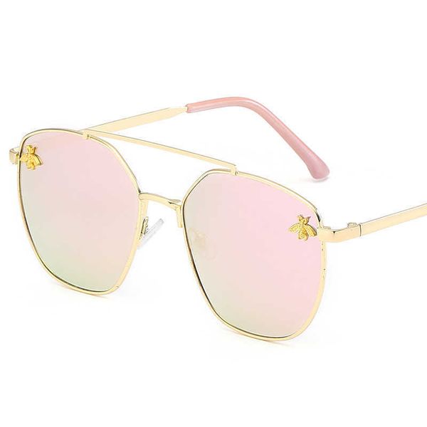 

2019 new trend men's and women's little bee ocean film fashion double beam sunglasses, White;black