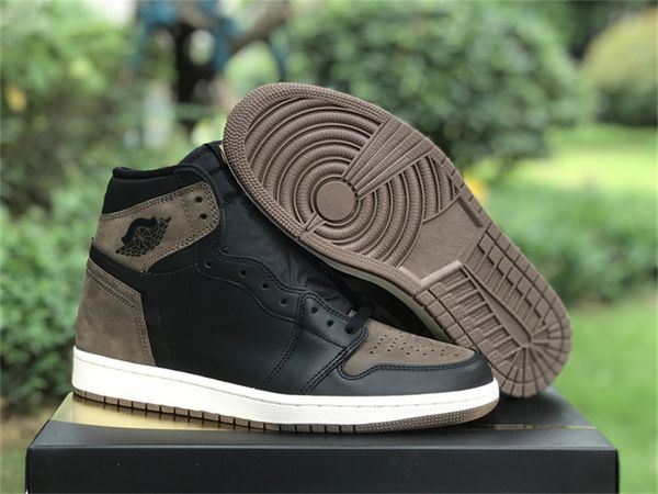 

2023 authentic 1 high og palomino outdoor shoes black metallic gold sail brown suede men women sports sneakers with original box dz5485-020