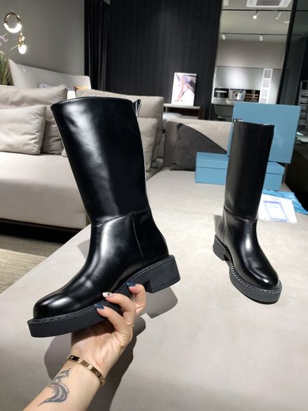 

2023 luxury boots men's bottom waterproof heightened leather short boots women's army outdoor shoes 444, Black