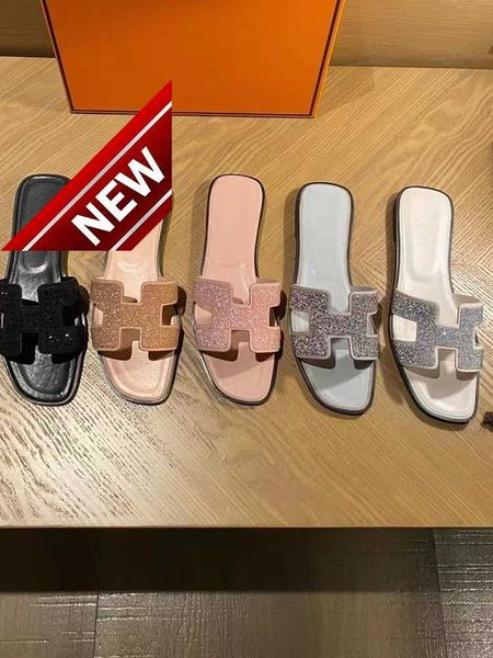 

grape mom h slippers diamond women's summer outwear slippers 2023 new versatile color matching sandals genuine leather women's sho, Black