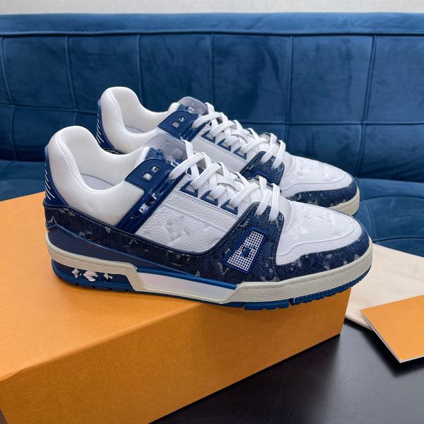 

luxury designer casual shoes embossed coach sneakers triple white pink sky blue black green yellow cowboy low virgil covered men's snea