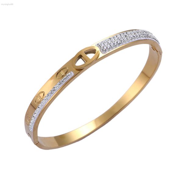 

fashion and titanium steel bracelet with color retention stainless style for women jyu6 lh8o, Black