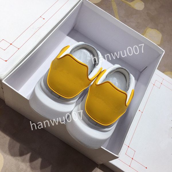 

2023new mens women designer shoes sneaker platform classic leather sports skateboarding shoes sneakers running walking black white