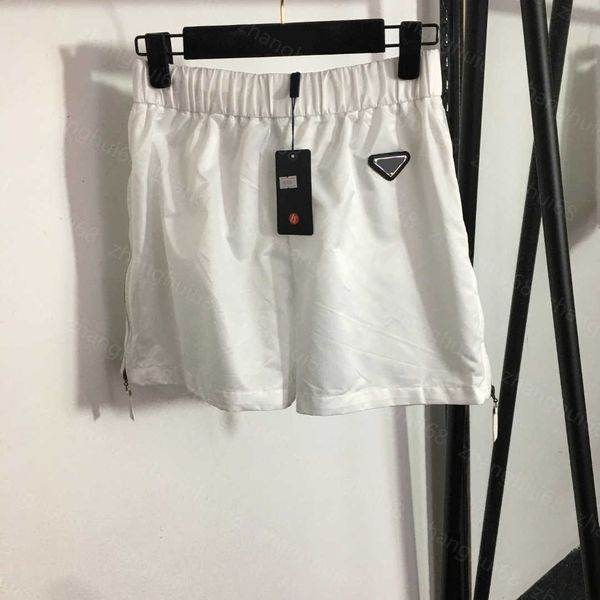 

23ss womens shorts womens designer clothing casual sports shorts with zipper slit at the bottom and elastic waist women clothes, White;black