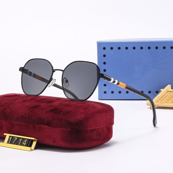 

new black shade designer sunglasses woman des lunettes de soleil uv400 summer beach glasses full frame letter rectangle design for man woman, White;black