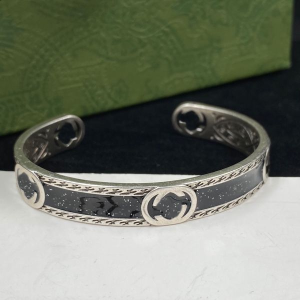 

classic and atmospheric women's bracelet luxury designer designed women's bracelet letter fashion bracelet, Black