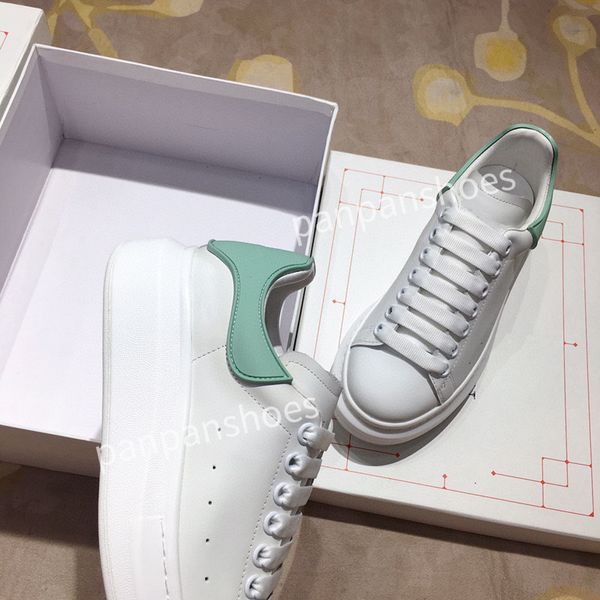 

woman mans luxurys designer shoes sneaker platform classic leather sports skateboarding shoes men womens sneakers running walking black whit