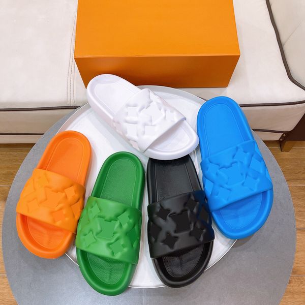 

luxury slides slippers waterfront embossed rubber mens womens sandals waterproof summer pool bath house fashion designer sliders black white