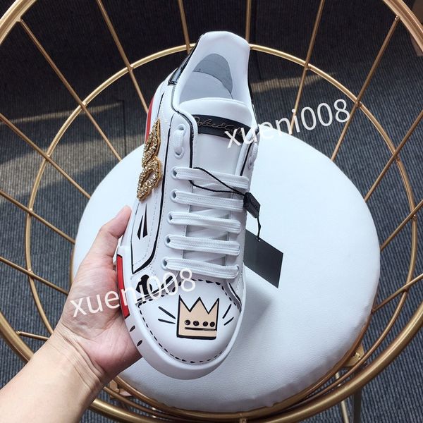 

new woman classics brand casual shoes leather lace-up sneaker running trainers letters shoes flat printed sneakers, Red;white