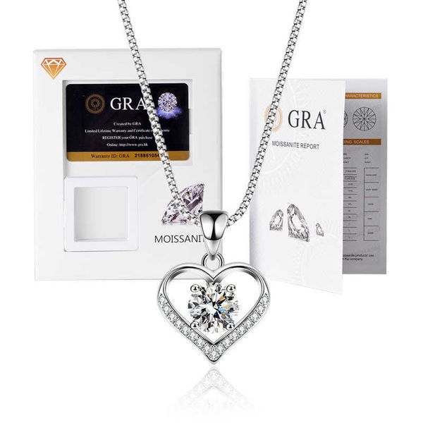 

fine jewelry s925 sterling silver moissanite pendant necklace