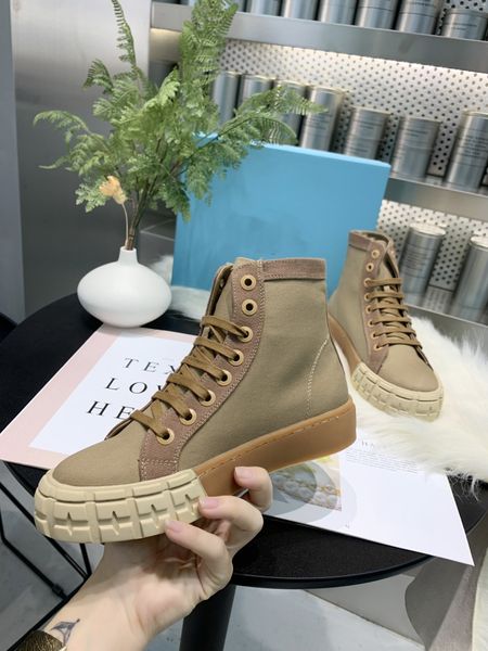 

designer sneakers casual shoes men women platform old daddy shoe mens luxury vintage logo chunky sneaker beige canvas leather 0809, Black