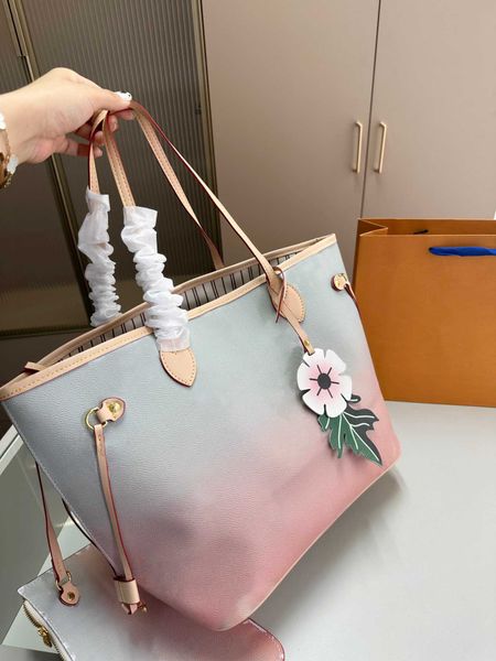 

designer totes classical gradient neverfull shopping bag luxury women large capacity handbag with a wallet available in 3 colors