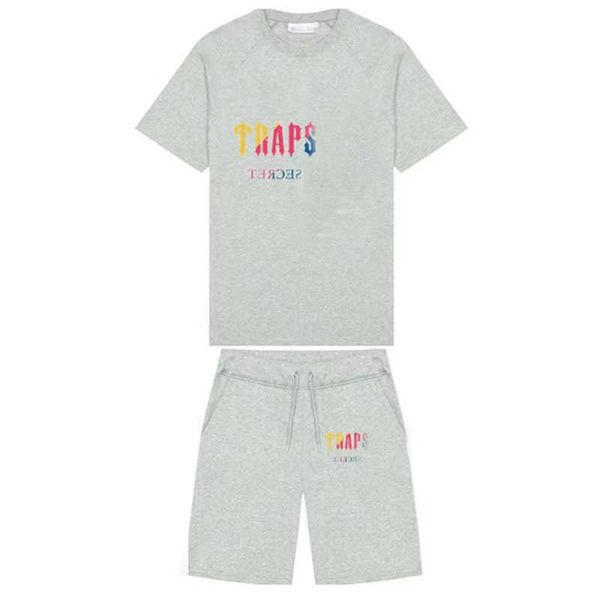 

mens womens clothing trapstar t-shirts t shirt designer shirts print letter luxury black and white grey rainbow color summer sports fashion, White;black