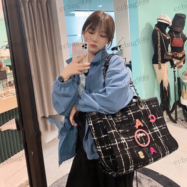 

women beach bag oversized shopping bag fashion woven embroidery shoulder bag with handle tote bags matelasse chain crossbody bag luxury desi