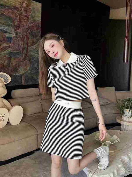 

two piece dress designer high-end 23 new casual age reducing college style black white stripe set 1sh0