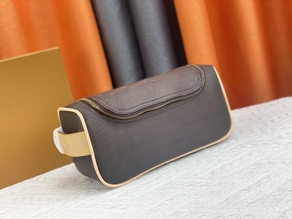 

the new fashion presbyopic lady hand bag leather purse two size three color