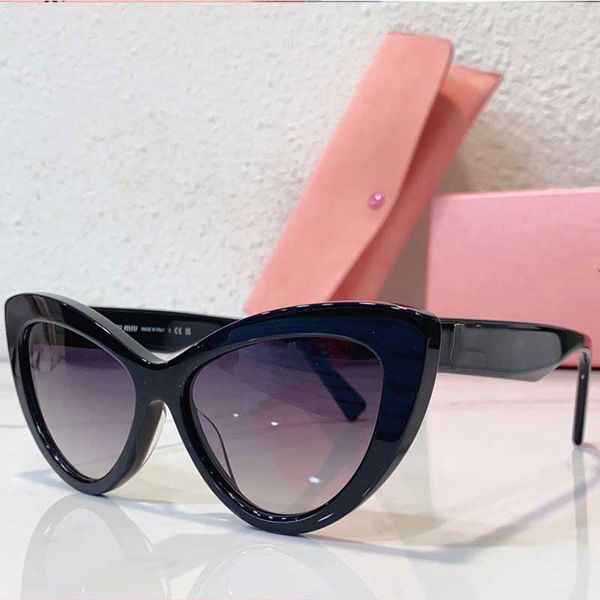 

designer women cat eye style sunglasses classic black frame and tortoise frame fashion women outdoor lunettes de soleil 04ys, White;black