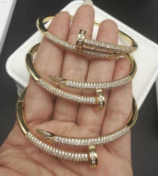 

selling 18k micro pave setting cubic zirconia silver nail bracelets bangle, Black