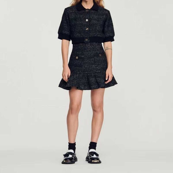 

mini french tweed skirt black colour, Black;gray