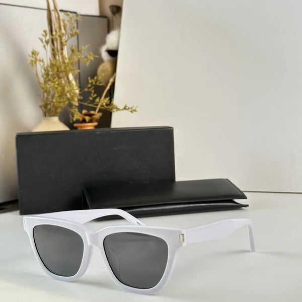 

luxury designer sunglasses, men's glasses, outdoor shading frame, fashionable and classic women's sunglasses, women's mirrors, White;black